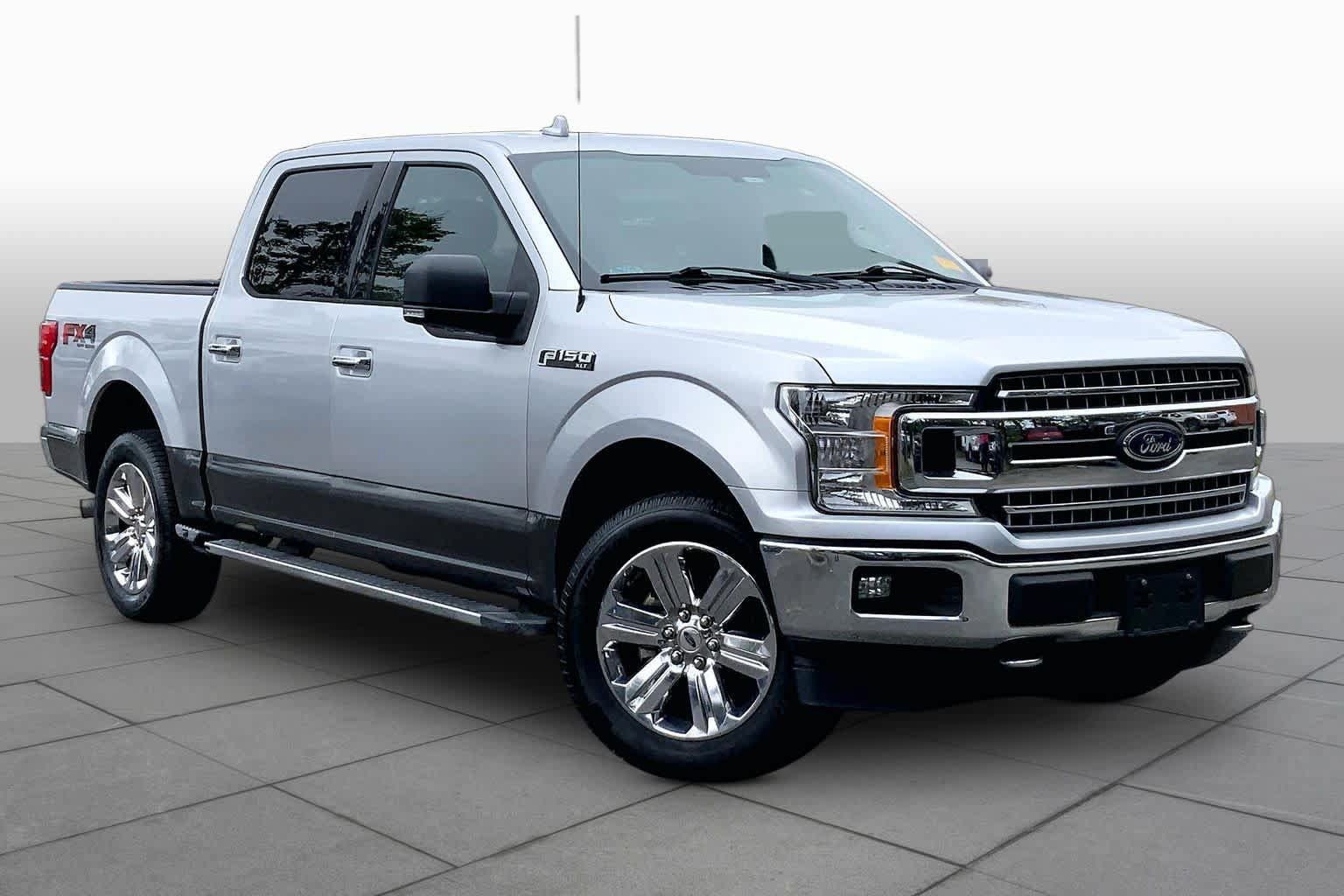Used 2018 Ford F150 XLT w/ Equipment Group 302A Luxury AWD/4WD image 3