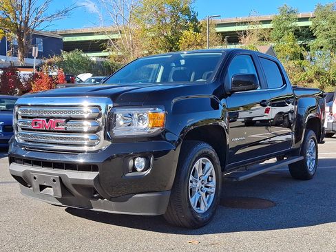 Used 2019 GMC Canyon SLE w/ SLE Convenience Package image 4