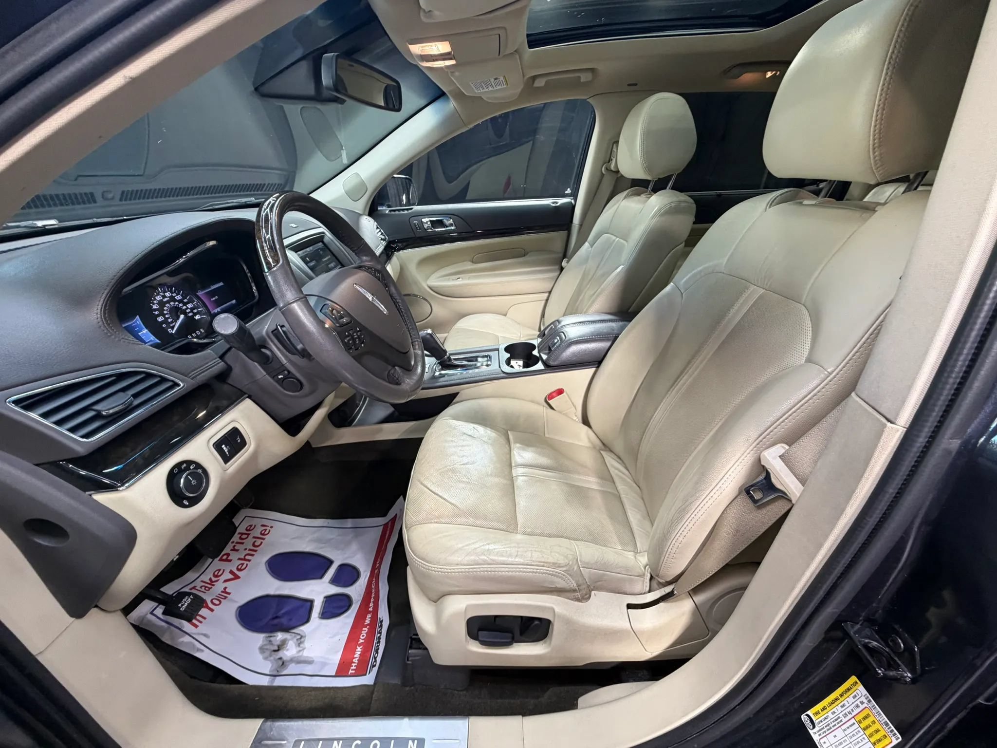 Used 2014 Lincoln MKT AWD w/ Equipment Group 201A image 14