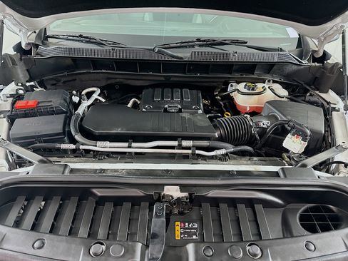 Used 2024 Chevrolet Silverado 1500 LT image 31