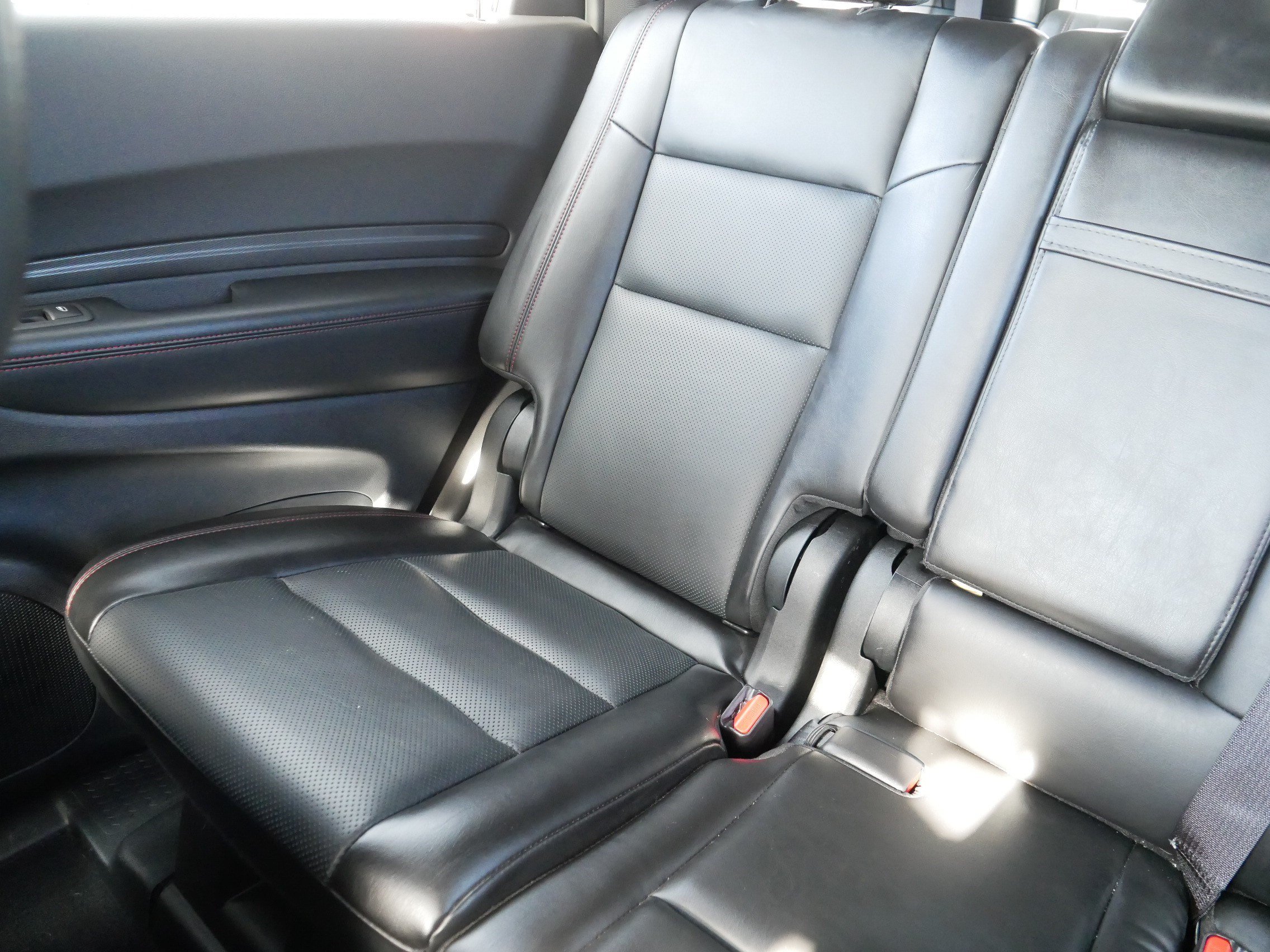 Used 2025 Dodge Durango GT AWD/4WD image 12