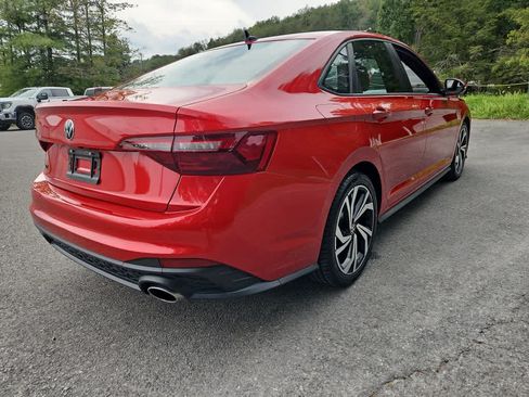Used 2022 Volkswagen Jetta GLI Autobahn FWD image 5