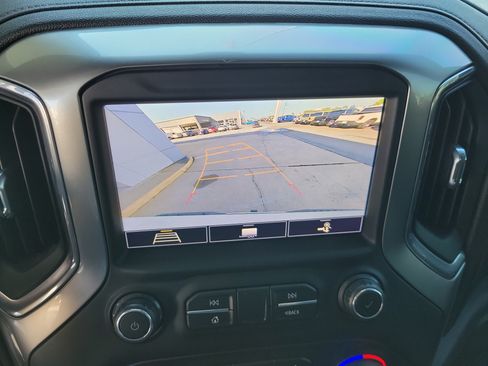 Used 2020 Chevrolet Silverado 1500 LT w/ All-Star Edition AWD/4WD image 15