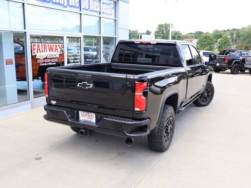 Used 2024 Chevrolet Silverado 2500 High Country w/ High Country Premium Package AWD/4WD image 54
