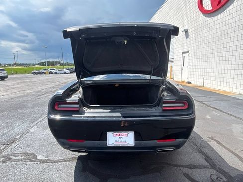Used 2019 Dodge Challenger SXT w/ Plus Package RWD image 31