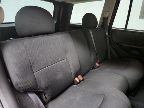 Used 2002 Jeep Grand Cherokee Sport image 26