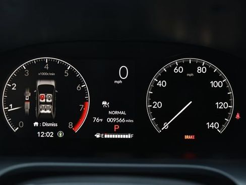 Used 2025 Honda HR-V Sport image 30
