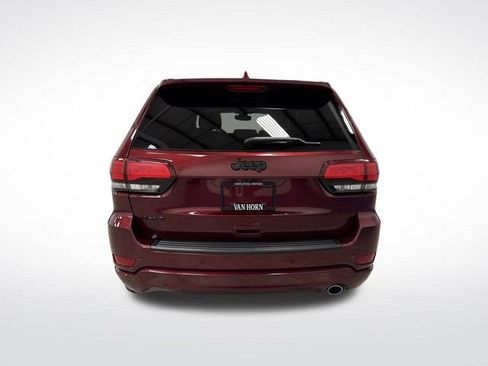 Used 2019 Jeep Grand Cherokee Altitude image 13