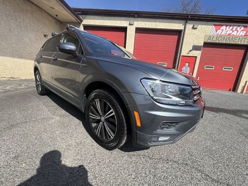 Used 2019 Volkswagen Tiguan SEL AWD/4WD image 10