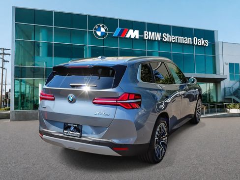 Used 2026 BMW X3 xDrive30i w/ Convenience Package AWD/4WD image 4