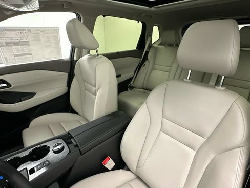 Used 2024 Nissan Rogue SL w/ SL Premium Package AWD/4WD image 9