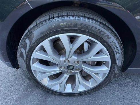 Used 2019 Land Rover Range Rover HSE AWD/4WD image 7