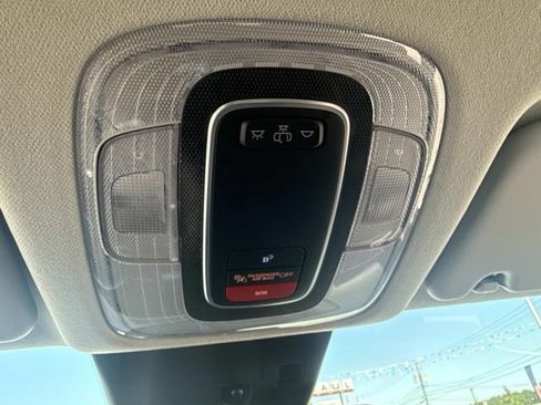 Used 2024 Hyundai Kona SEL AWD/4WD image 26