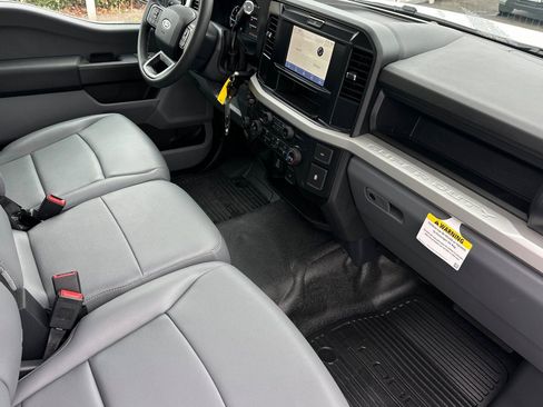 New 2025 Ford F350 XL w/ XL Chrome Package RWD image 13