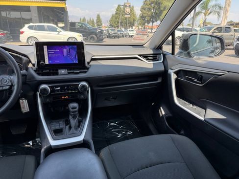 Used 2024 Toyota RAV4 LE image 23