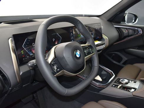 Certified 2025 BMW X3 xDrive30i w/ Premium Package AWD/4WD image 12