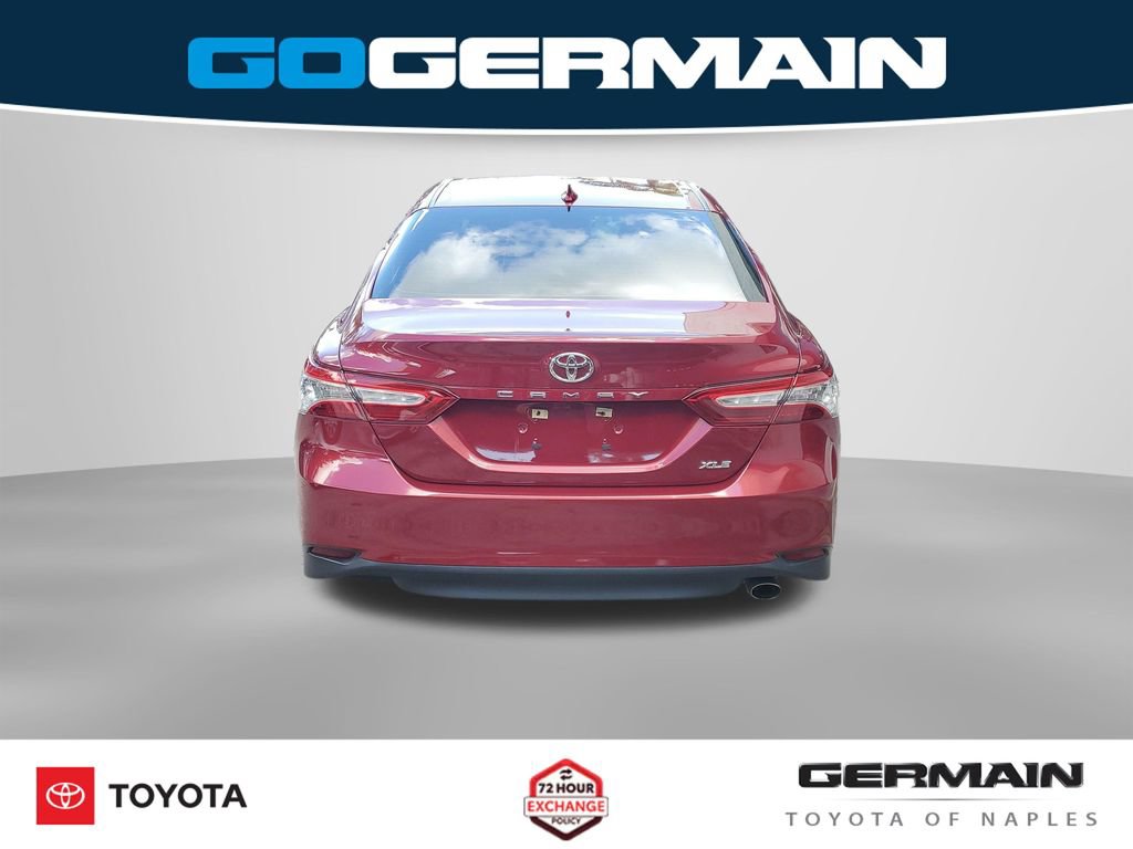 Used 2019 Toyota Camry XLE w/ Navigation Package FWD image 10