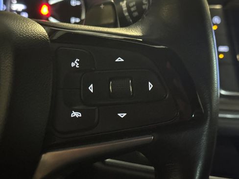 Used 2024 Buick Enclave Premium image 30