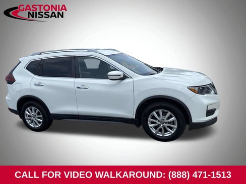 Used 2020 Nissan Rogue S w/ Special Edition Package FWD image 3