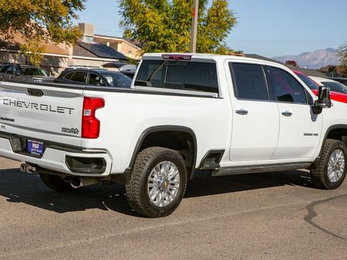 Used 2021 Chevrolet Silverado 3500 High Country w/ Z71 Off-Road Package image 5