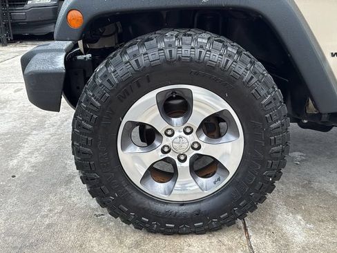 Used 2016 Jeep Wrangler Unlimited Sport w/ Quick Order Package 24S AWD/4WD image 18