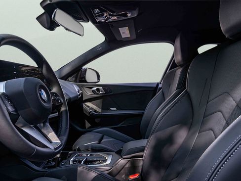 Used 2025 BMW 228i xDrive AWD/4WD image 9