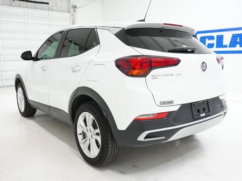 Used 2023 Buick Encore GX Preferred w/ Cold Weather Comfort Package AWD/4WD image 9