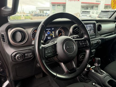 Used 2020 Jeep Gladiator Sport w/ Quick Order Package 24S image 33