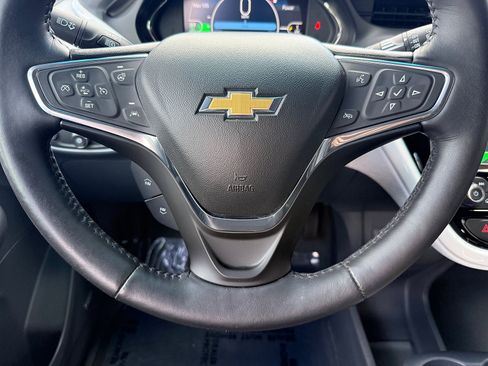 Used 2017 Chevrolet Bolt Premier w/ Driver Confidence II Package FWD image 15