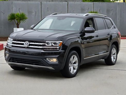 Used 2018 Volkswagen Atlas SEL image 4