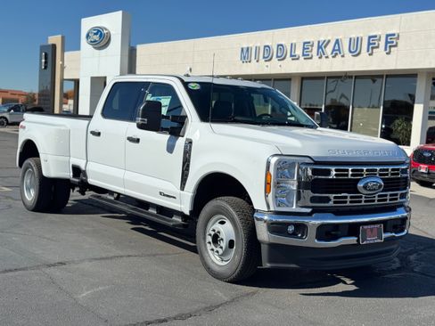 New 2026 Ford F350 XLT image 8