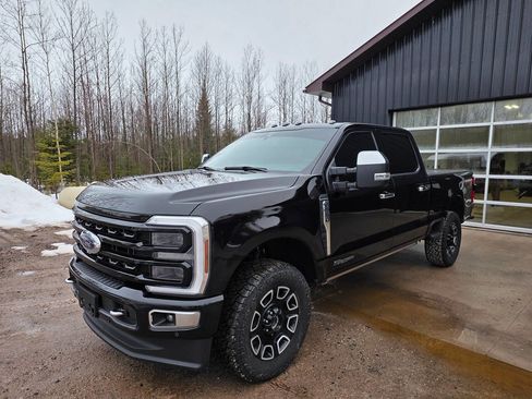 Used 2024 Ford F350 Platinum w/ FX4 Off-Road Package image 1