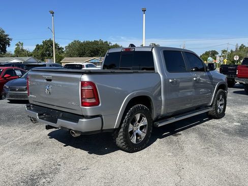 Used 2019 RAM 1500 Laramie AWD/4WD image 4