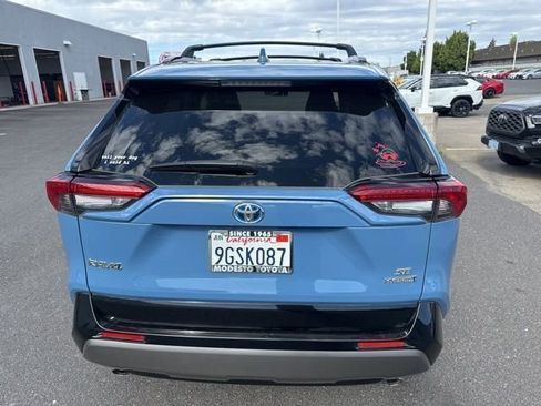 Used 2023 Toyota RAV4 SE w/ Convenience Package AWD/4WD image 8