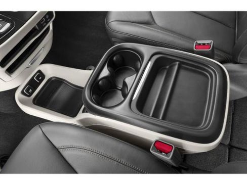 Certified 2020 Chrysler Pacifica Touring-L w/ S Appearance Package FWD image 15