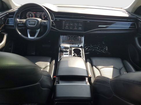 Used 2022 Audi Q8 Prestige AWD/4WD image 10
