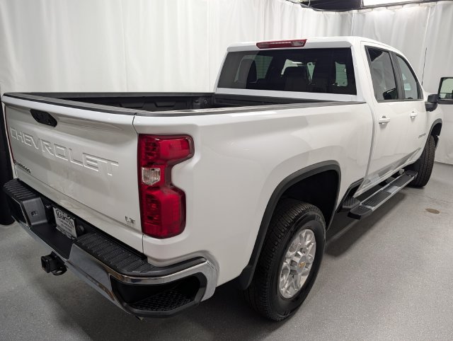 Used 2026 Chevrolet Silverado 2500 LT AWD/4WD image 5
