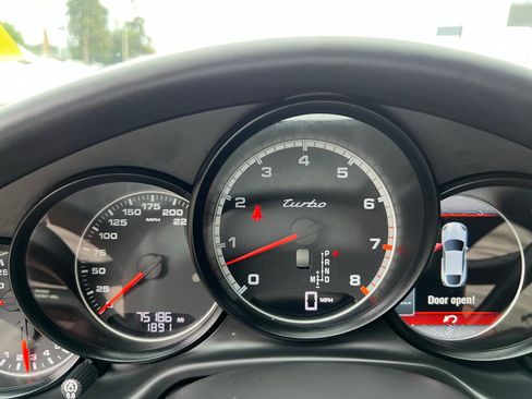 Used 2014 Porsche Panamera AWD/4WD image 36