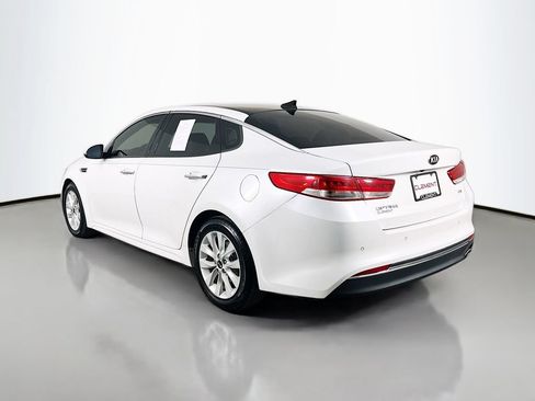 Used 2016 Kia Optima EX w/ Premium Package FWD image 9