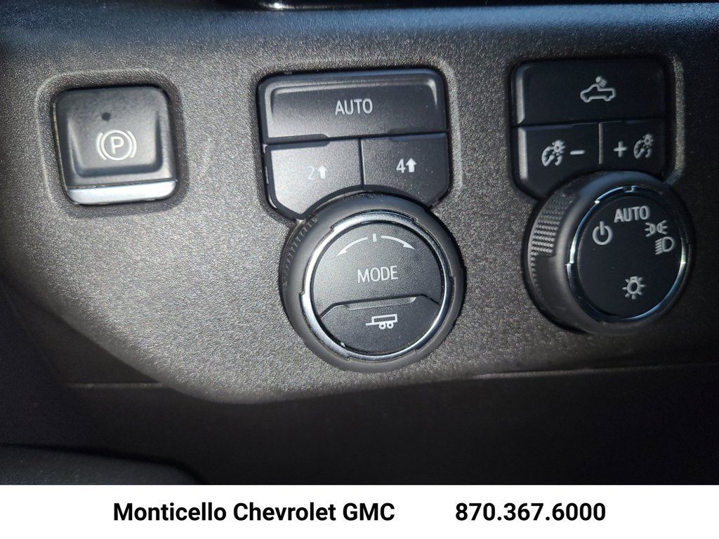Certified 2024 Chevrolet Silverado 1500 LT AWD/4WD image 21