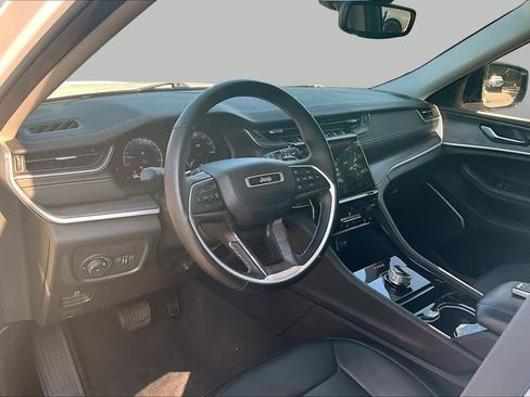 Used 2021 Jeep Grand Cherokee L Limited RWD image 17