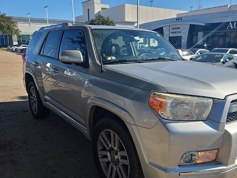 Used 2011 Toyota 4Runner Limited image 1