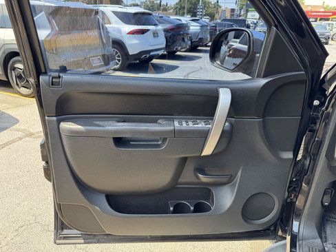 Used 2013 GMC Sierra 1500 SLE w/ Power Tech Package AWD/4WD image 16