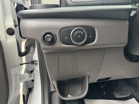 Used 2024 Ford Transit 350 DRW image 19