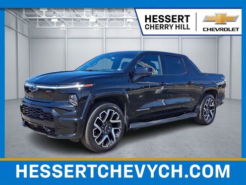 Certified 2024 Chevrolet Silverado EV RST image 1