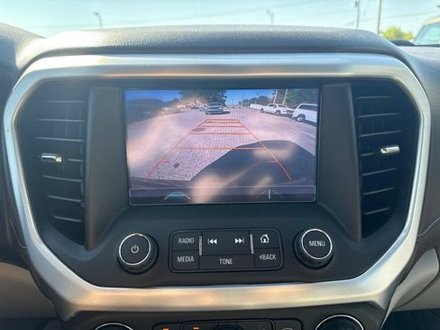 Used 2017 GMC Acadia SLT AWD/4WD image 23