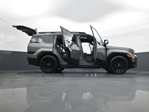 Used 2024 Hyundai Santa Fe Calligraphy image 34