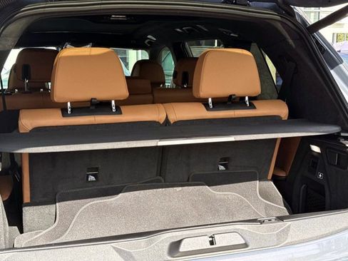 Used 2023 BMW X7 xDrive40i w/ Executive Package AWD/4WD image 11