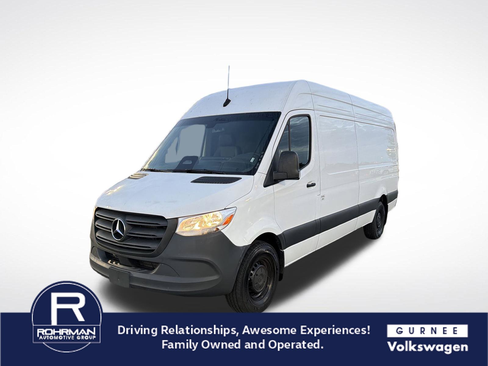 Used 2025 Mercedes-Benz Sprinter 2500 image 1