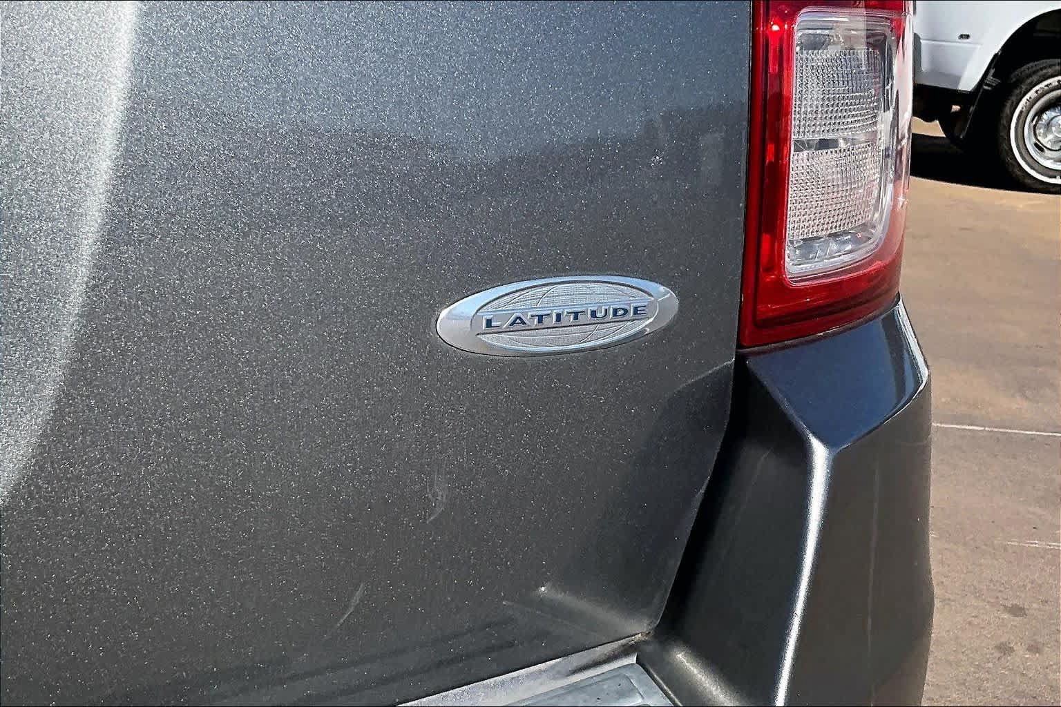 Used 2011 Jeep Compass Sport w/ Sun/Sound Group FWD image 28